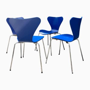 Series 7 Chairs in Royal Blue by Arne Jacobsen for Fritz Hansen, Set of 4