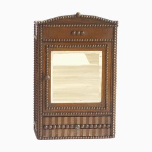 Petit Meuble d'Apothicaire Mural Antique en Bois avec Miroir Biseauté et Boutons en Bois, 1920s