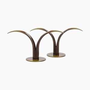 Scandinavian Modern Liljan Candlesticks in Bronze by Ivar Ålenius Björk for Ystad Brons, 1940s, Set of 2