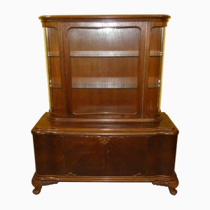 Halbrunde Geschwungene Chippendale Glasvitrine aus Wurzelholz, 1950er