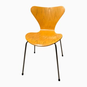 Series 7 Chair by Arne Jacobsen for Fritz Hansen