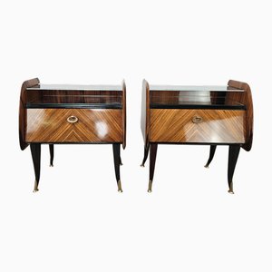 Comodini Mid-Century moderni rivestiti in mogano con ripiani a specchio, Italia, anni '50, set di 2