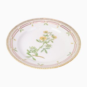 Flora Danica No. 20/3550 Decoration Lunch Plate from Royal Copenhagen, 1960s