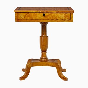 Table d'Appoint Renouveau Empire 19ème Siècle en Bouleau Marqueté, Suède, 1880s