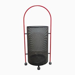 Portaombrelli vintage in metallo con ruote