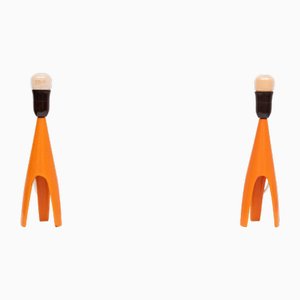 Lampade da tavolo arancioni smaltate di Voss Belysning, Danimarca, anni '50, set di 2