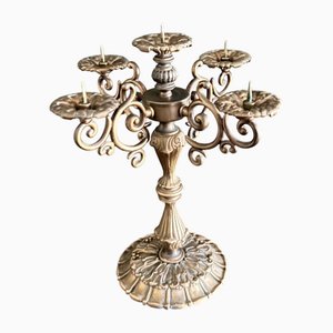 Candelabro Mid-Century in stile storicista a 5 braccia in bronzo/ottone, anni '60-'70