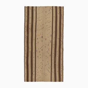Türkischer Vintage Kelim Teppich in Beige & Braunen Streifen, 1950er