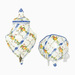 Handbemaltes französisches Wandwaschbecken aus Keramik