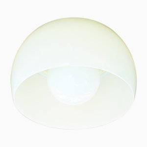 Omega Deckenlampe aus Opalglas & Messing von Vico Magistretti für Artemide, 1960er