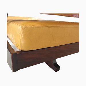 Dormeuse in pelle e legno di Gianni Songia per Sormani, anni '60