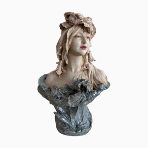 Busto modernista de cerámica de Royal Dux, década de 1890
