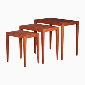 Tavolini ad incastro in teak di Severin Hansen per Haslev Møbelfabrik, anni '50, set di 3