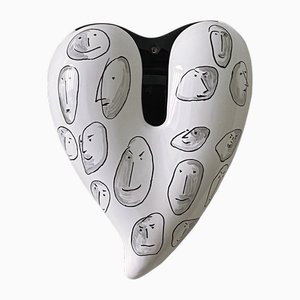 Heart in Ceramic “Human Faces” N9 in Black by Gianni Veneziano for Kiasmo