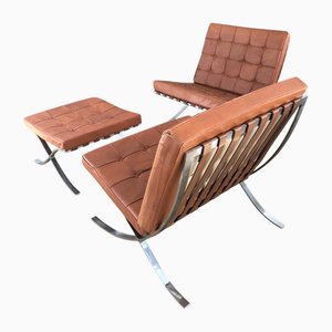 Sillones Barcelona vintage con otomana de Mies Van Der Rohe para Knoll, años 60. Juego de 3