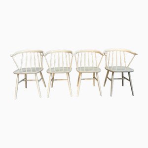 Vintage White Lacquered Spindle Chairs from Nesto, 1960s, Set of 4