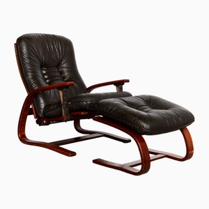 Poltrona vintage con poggiapiedi di Arnt Lande per Westnofa, Scandinavia, anni '70