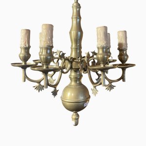 Lámpara de araña estilo renacentista de bronce con seis ramas