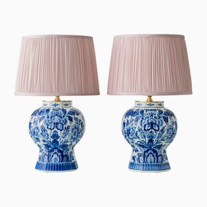 Vintage Blue and White Ceramic Table Lamps with New Pink Silk Lampshades from Royal Delft, 1980s, Set of 2