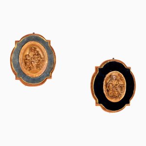 Flachreliefs aus patiniertem Gips, 2 . Set