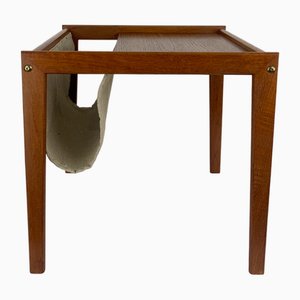 Tavolino in teak con portariviste, Danimarca, anni '60