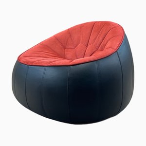 Sedia ottomana rossa e nera di Ligne Roset