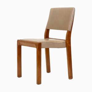 Silla modelo 611 de abedul y cuero de Alvar Aalto, años 50