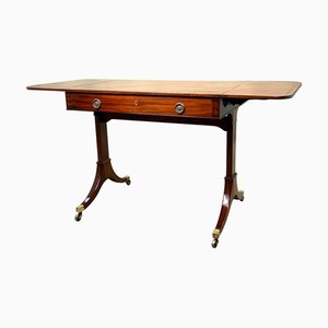 Small Georgian Side Table in Mahogany, 1800