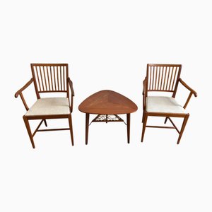 Chaises et Table Basse Triangulaire Vintage par Carl Malmsten pour Bodafors, Suède, 1950s, Set de 3