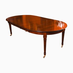 Victorian Flame Mahogany Extending Dining Table, 1890s