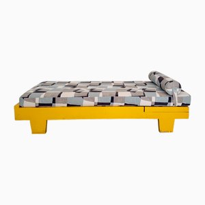 German Bauhaus Yellow Daybed, 1920s