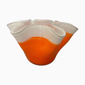 Vaso moderno in vetro di Murano arancione e bianco alla maniera di Venini, anni '70
