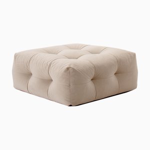 Puf Not-a-Sofa de terciopelo beige de EMKO