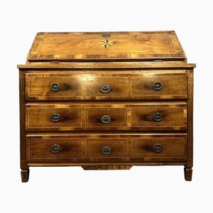 Commode Louis XVI en Loupe de Noyer à Décor de Marqueterie