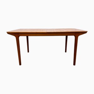 Mid-Century Modern T3 Esstisch aus Teak von McIntosh, 1960
