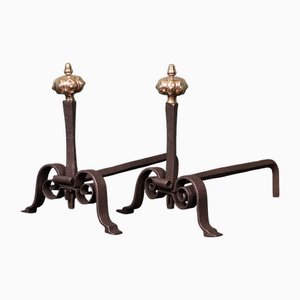 Italienische Geschmiedete Feuerhunde mit Granatapfel Endstücken, 1800, 2er Set