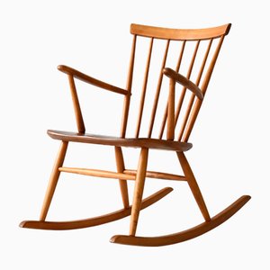 Skandinavischer Schaukelstuhl aus Buche & Teak, 1960er