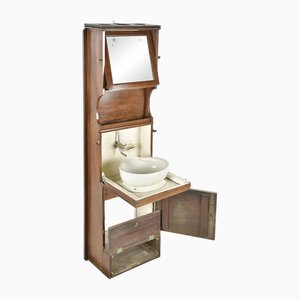 Mobiletto da bagno della nave inglese