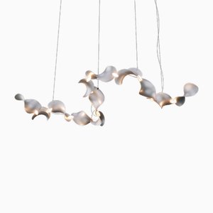 Lampada a sospensione Dune 12 Curve con paralumi anodizzati argento di Daniel Becker