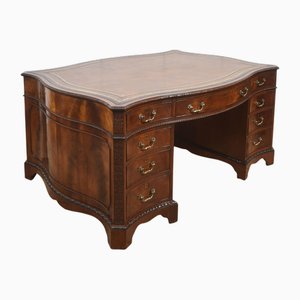 Scrivania Chippendale Revival in mogano, fine XIX secolo