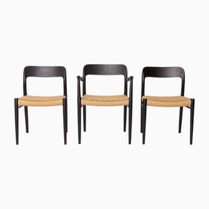 Poltrona nr. 56 Mid-Century moderna e sedie 75 di Niels Otto (NO) Møller per JL Møllers, Danimarca, anni '50, set di 3