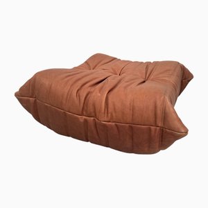 Otomana Togo francesa de cuero con cuello coñac atribuida a Michel Ducaroy por Ligne Roset