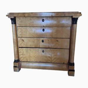 Antique Austrian Biedermeier Chest of Drawers in Birch, 1820