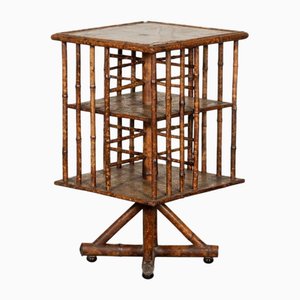 Librería giratoria inglesa antigua de bambú, 1880
