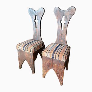 Vintage Pastor Stühle aus Rotholz, 1930er, 2er Set