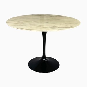 Moderner italienischer runder Tulip Esstisch von Eero Saarinen für Knoll, 2000er