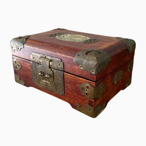 Scatola in legno e ottone della dinastia Qing, inizio XIX secolo