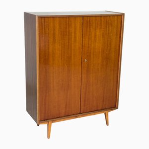 Mid-Century Schrank aus Eichenholz