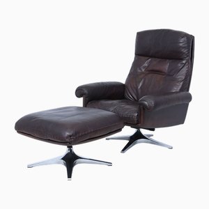 Set of DS-31 Armchair and Ottoman in Leather from de Sede, Switzerland, 1970s, Set of 2