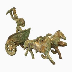 Scultura in bronzo di Guerriero romano con carro e cavalli, fine XIX secolo